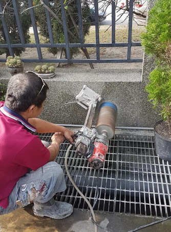 台南排水孔鑽洞, 台南圍牆銑孔, 台南圍牆鑽孔