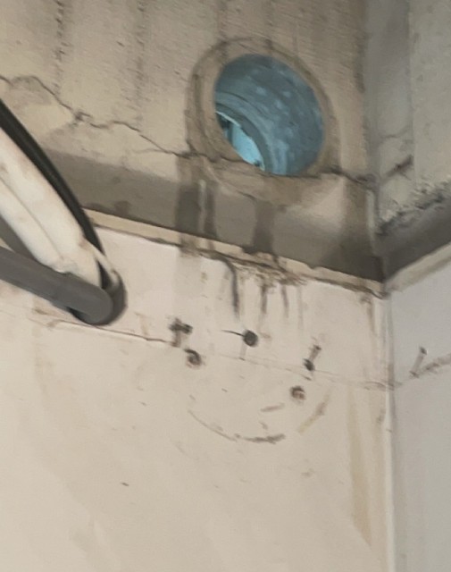 台南東區熱水器排氣孔鑽孔, 台南東區冷氣銅管孔鑽孔, 台南東區排風扇孔鑽孔, 台南東區排油煙機孔鑽孔, 台南東區廁所馬桶鑽孔, 
						台南東區鋼筋水泥切割, 台南東區集水管鑽孔, 台南東區排水管鑽孔, 台南東區消防管鑽孔, 台南東區瓦斯管鑽孔, 台南東區弱電管孔鑽孔, 台南東區維修孔鑽孔, 
						台南東區牆面鑽孔, 台南東區水泥牆鑽孔, 台南東區磚塊鑽孔, 台南東區水泥地板鑽孔, 台南東區RC鑽孔切割, 台南東區樓板鑽孔, 台南東區混凝土鑽孔, 
						台南東區牆壁鑽孔