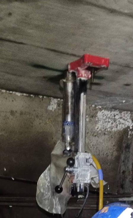 台南混凝土鑽孔, 台南牆壁鑽孔, 台南熱水器排氣孔鑽孔, 台南冷氣銅管孔鑽孔, 台南排風扇孔鑽孔, 台南排油煙機孔鑽孔, 
						台南廁所馬桶鑽孔, 台南鋼筋水泥切割, 台南集水管鑽孔, 台南排水管鑽孔, 台南消防管鑽孔, 台南瓦斯管鑽孔, 台南弱電管孔鑽孔, 
						台南維修孔鑽孔, 台南牆面鑽孔, 台南水泥牆鑽孔, 台南磚塊鑽孔, 台南水泥地板鑽孔, 台南RC鑽孔切割, 台南樓板鑽孔